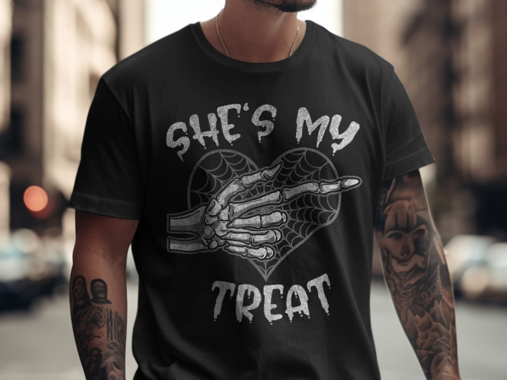 She's My Treat Funny Halloween Matching Couple Boyfriend T-Shirt