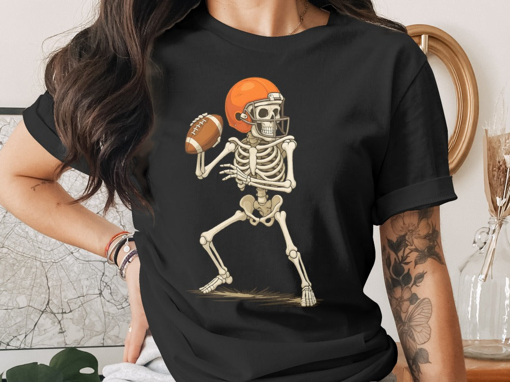 American Football Skeleton Halloween Spooky Sports Football Fan T-Shirt