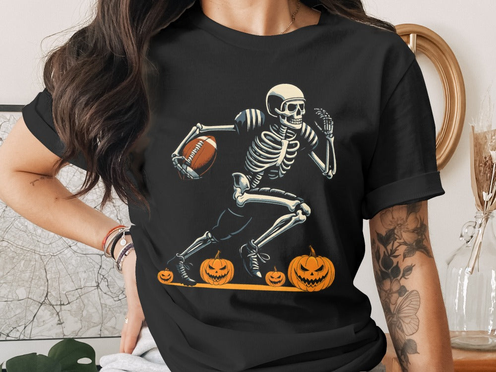 American Football Skeleton Halloween Spooky Sports Football Fan T-Shirt