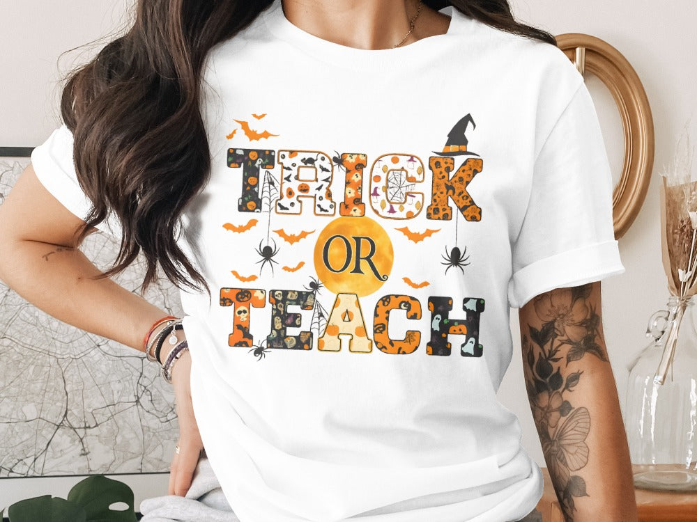 Halloween Spooky Teacher Ghost School Teachers Costume Classrooms T-Shirt