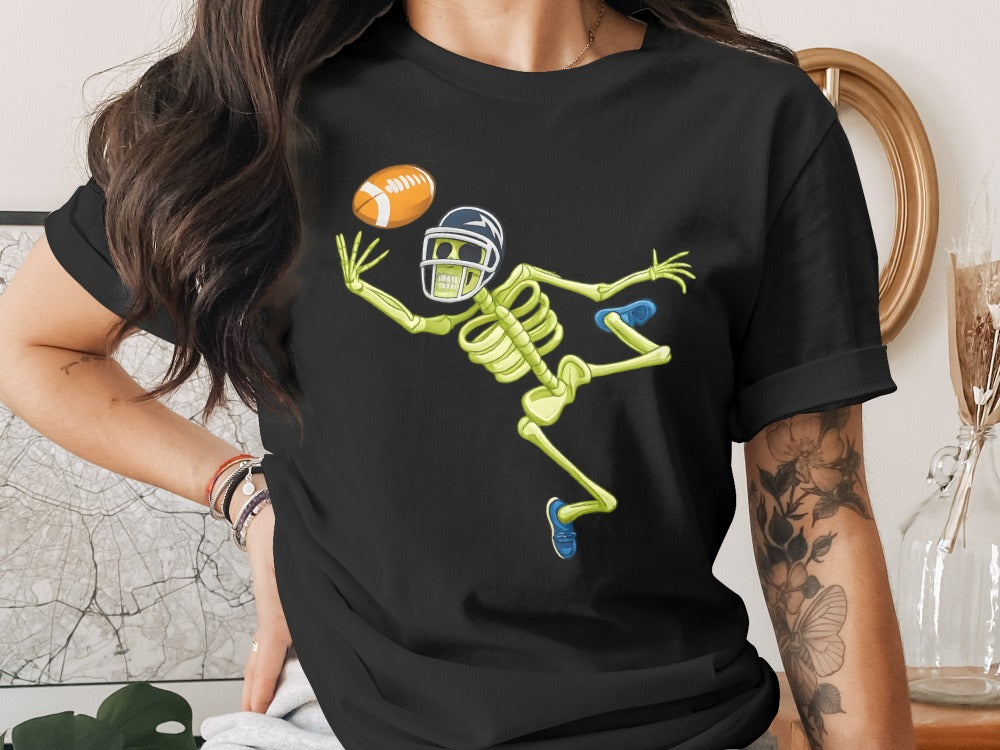 American Football Skeleton Halloween Spooky Sports Football Fan T-Shirt