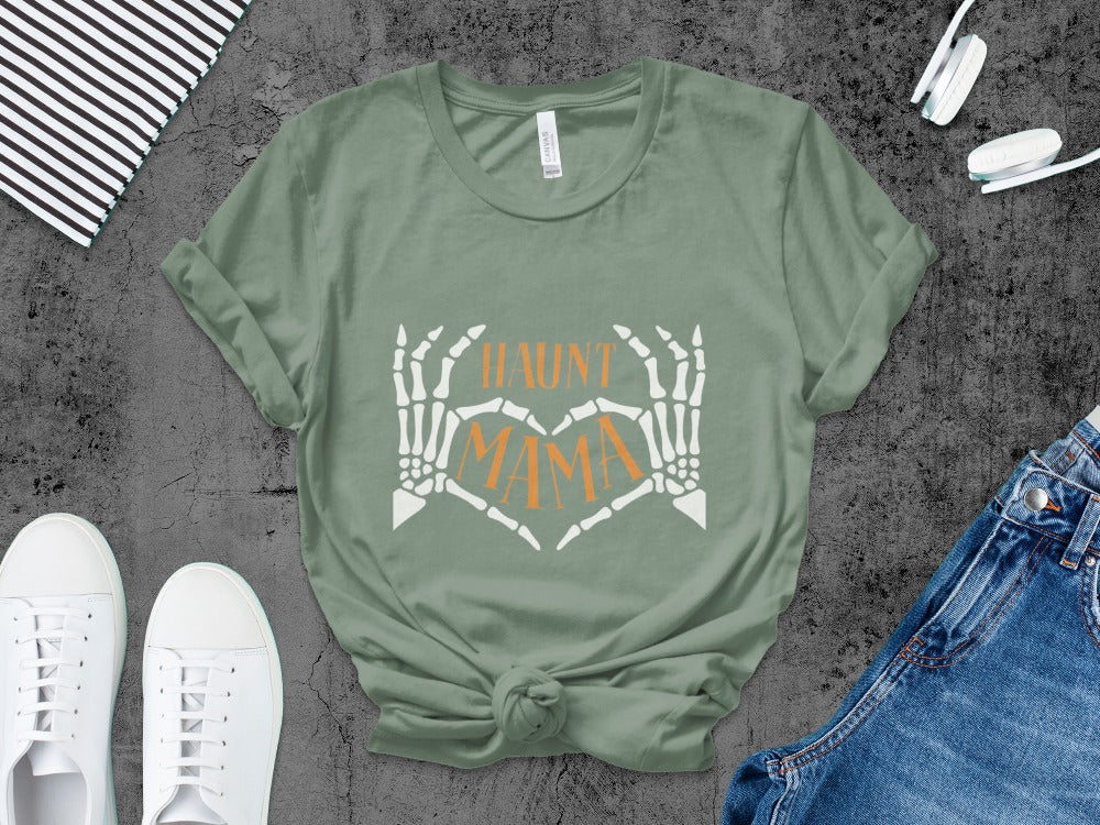 Funny Halloween Mom Spooky Mama Skeleton Mommy T-Shirt