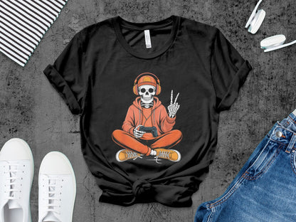 Funny Halloween Skeleton Gamer Video Gaming Spooky controller T-Shirt