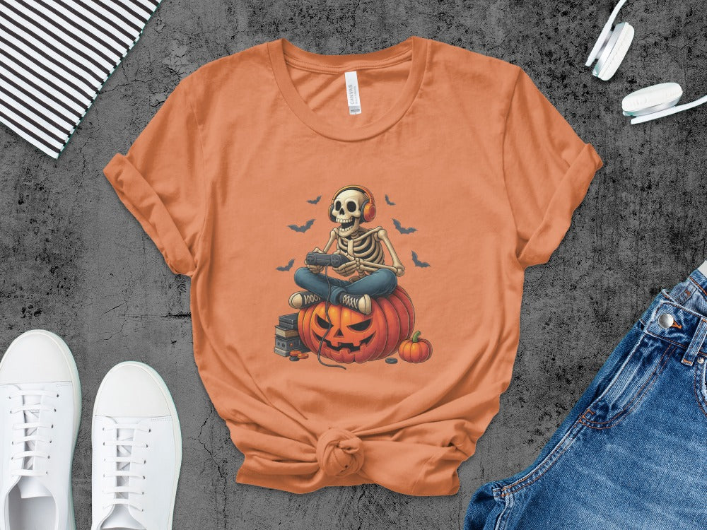 Funny Halloween Skeleton Gamer Video Gaming Spooky controller T-Shirt