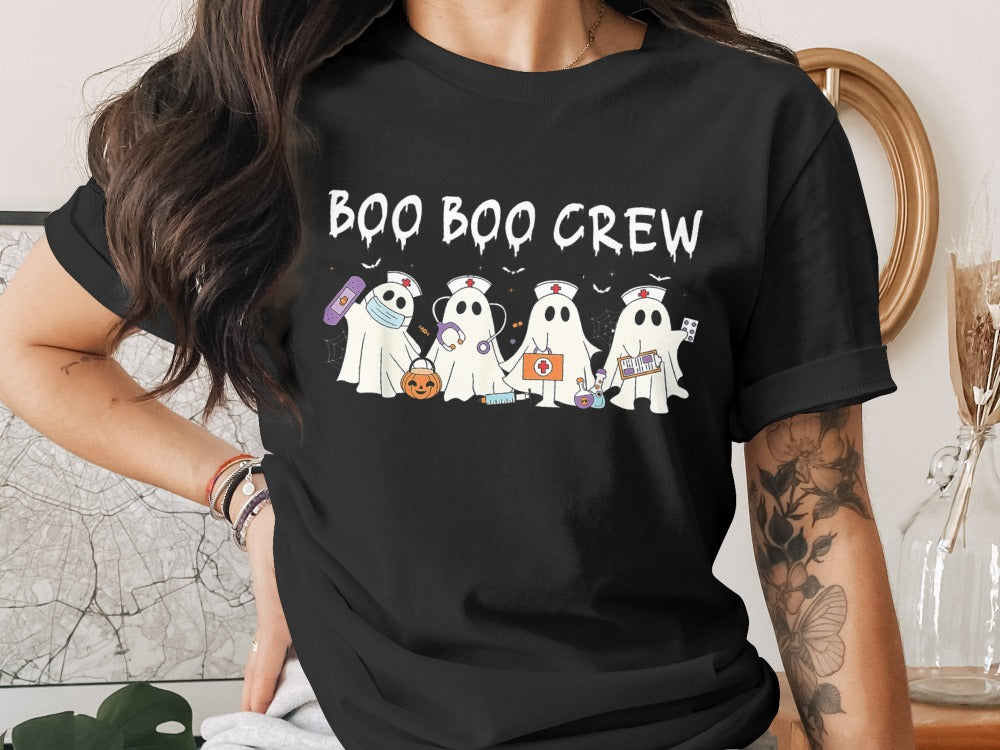 Funny Halloween Nurse Spooky Pumpkin Nursing Boo Crew T-Shirt