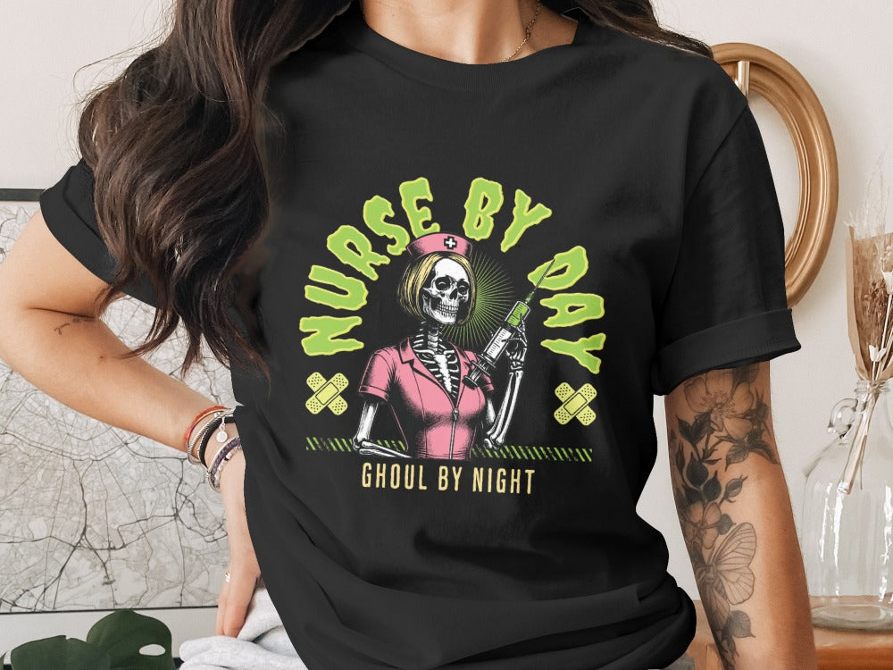 Funny Halloween Nurse Spooky Pumpkin Nursing Boo Crew T-Shirt