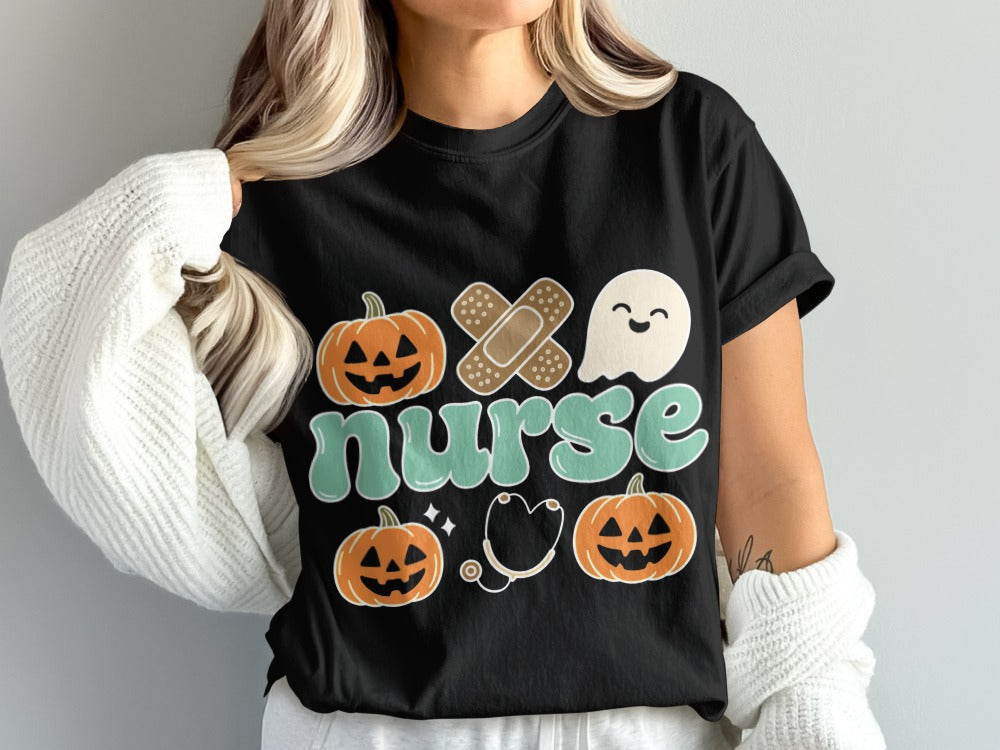 Funny Halloween Nurse Spooky Pumpkin Nursing Boo Crew T-Shirt
